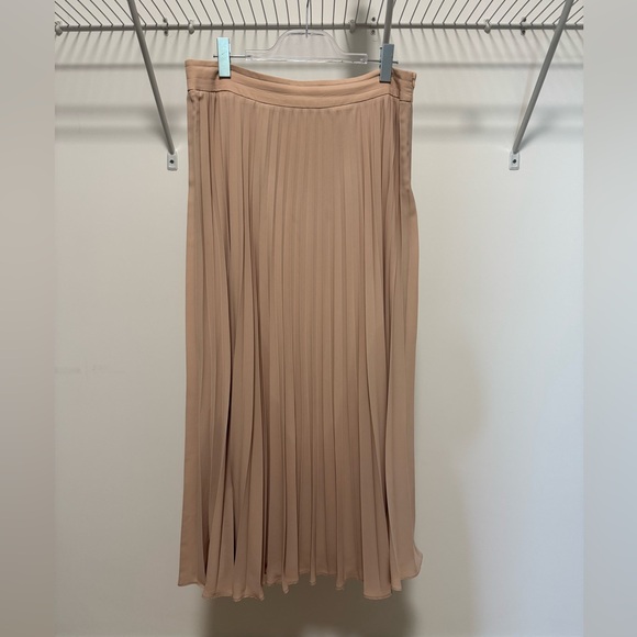 Qui prive Women’s Pleated Maxi A-line Skirt Size 44 - Picture 1 of 5